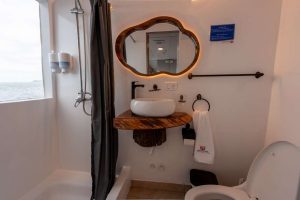 Humboldt Explorer Galapagos