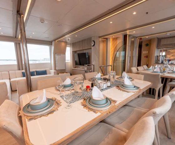 Humboldt Explorer Galapagos