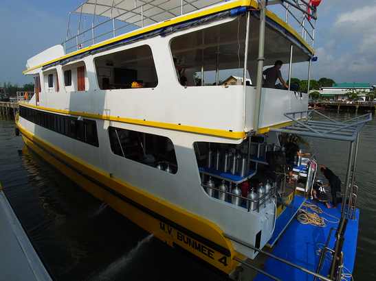 bateau Bunmee 4 croisière plongée thaïlande andaman scuba